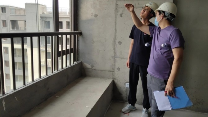 【“三抓三促”在行動】炎夏擔(dān)使命，齊心保交樓