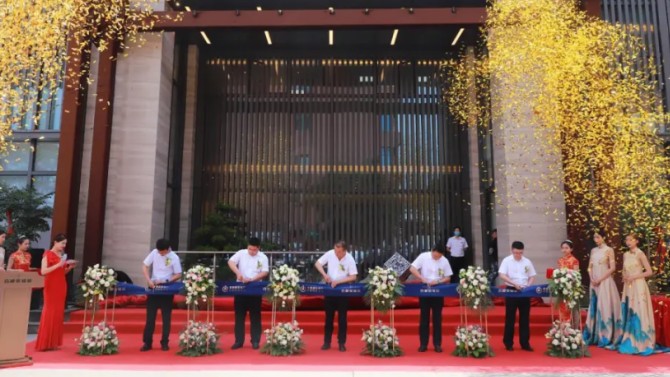 綻放津門—百酈榮錦苑營銷中心盛大開放！